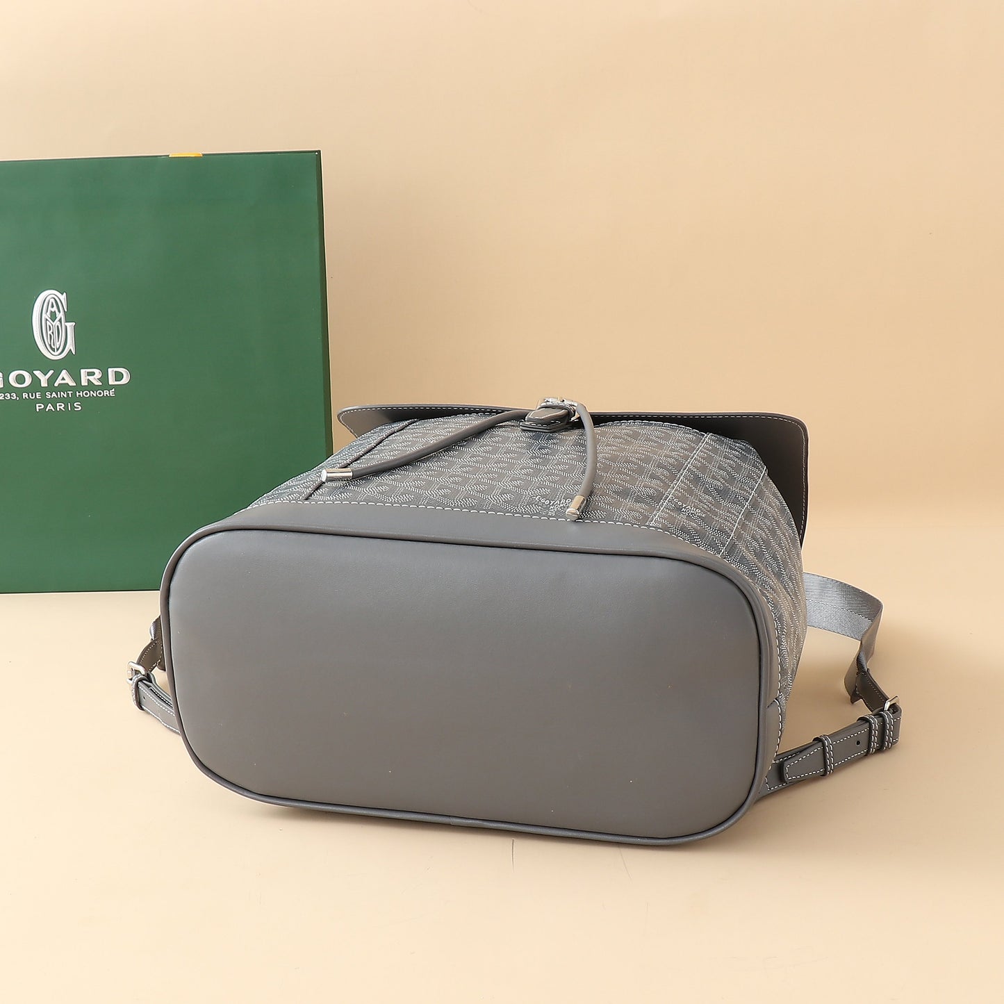 1WA104BDE Stylish leather bag