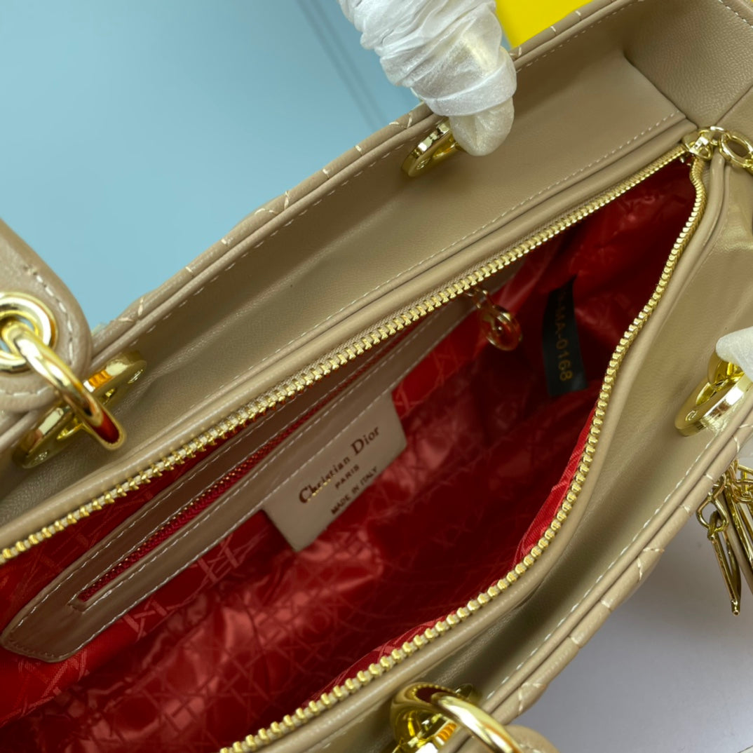 1XD54BDE Stylish leather bag  (32CM)