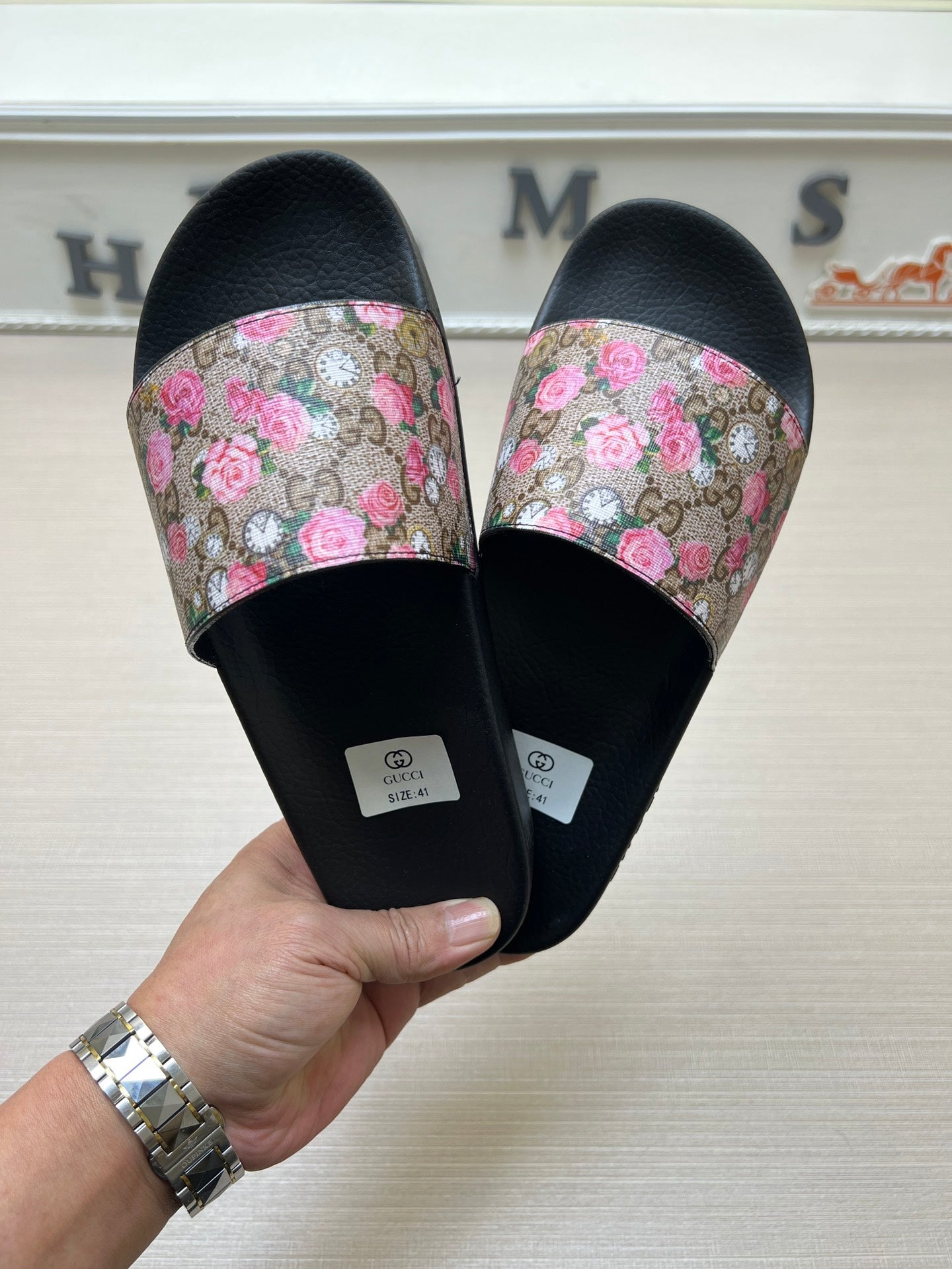 5WB239ZDE Stylish Slippers