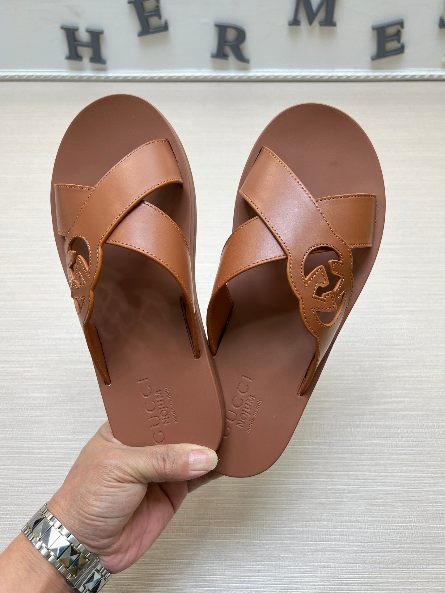 54B12ZDE Stylish slippers