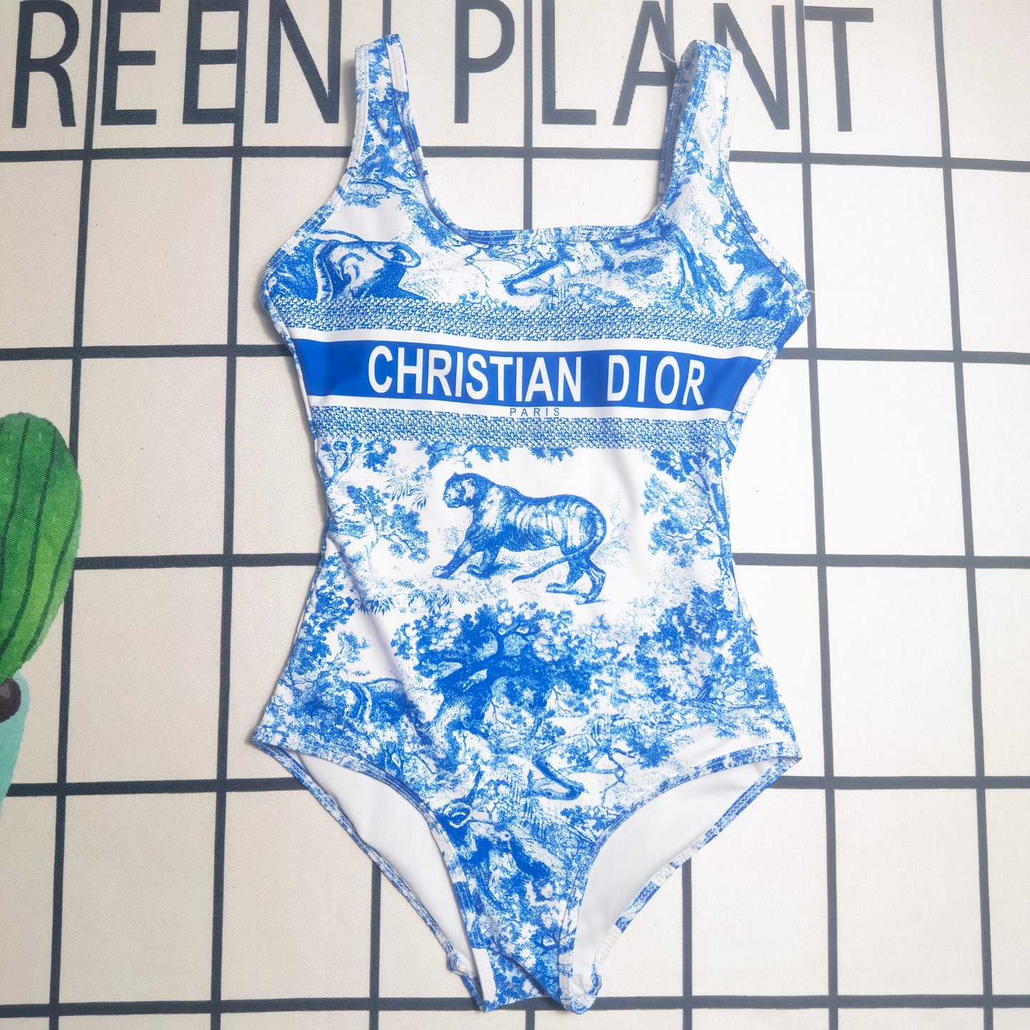 135ZD322YDE Stylish Bikini swimsuit