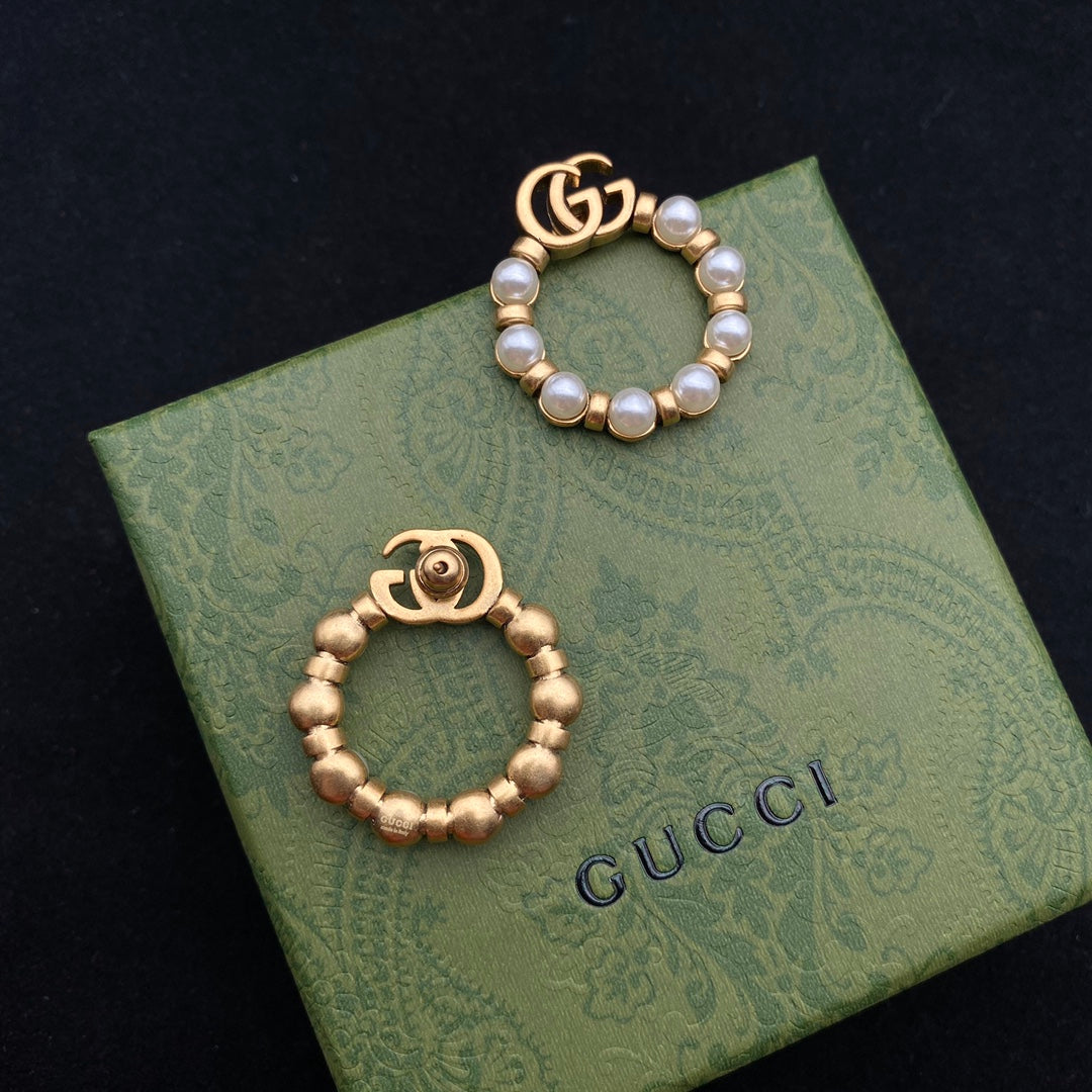 14B1033EDE Stylish  Earrings