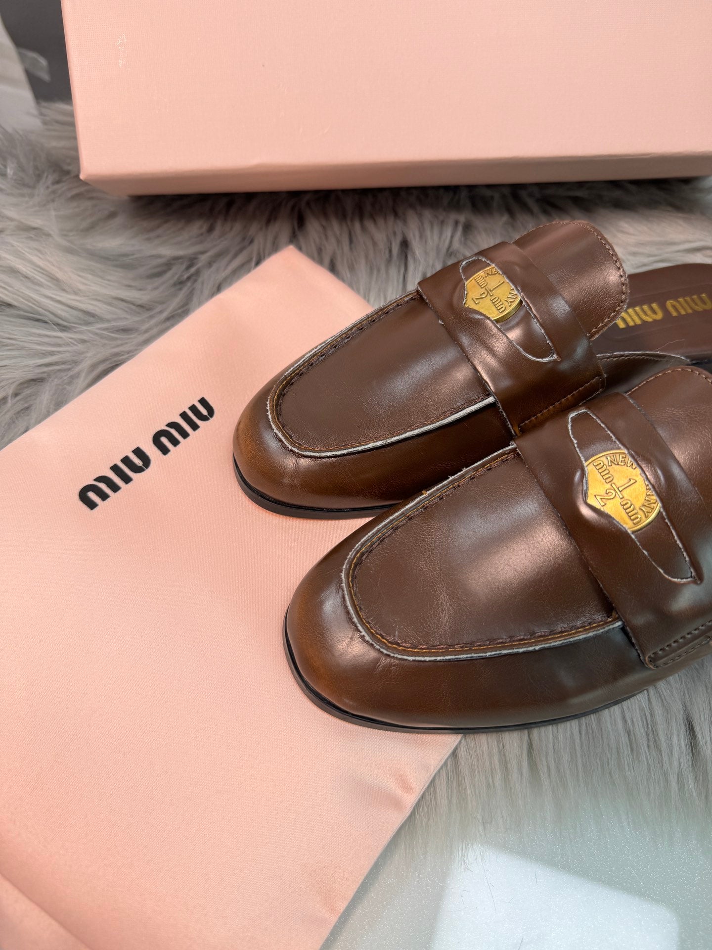 14A175ZDE Stylish sandals