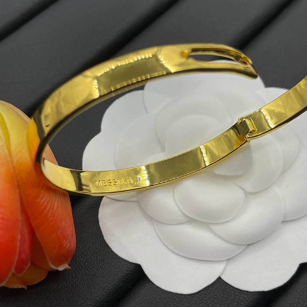 14A763KDE Stylish Bracelets