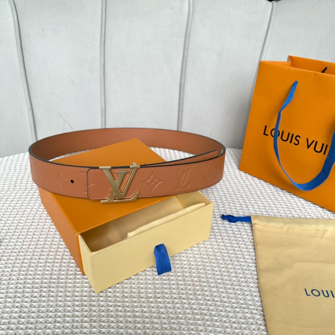 14E57PDE Stylish  High quality belt With full package