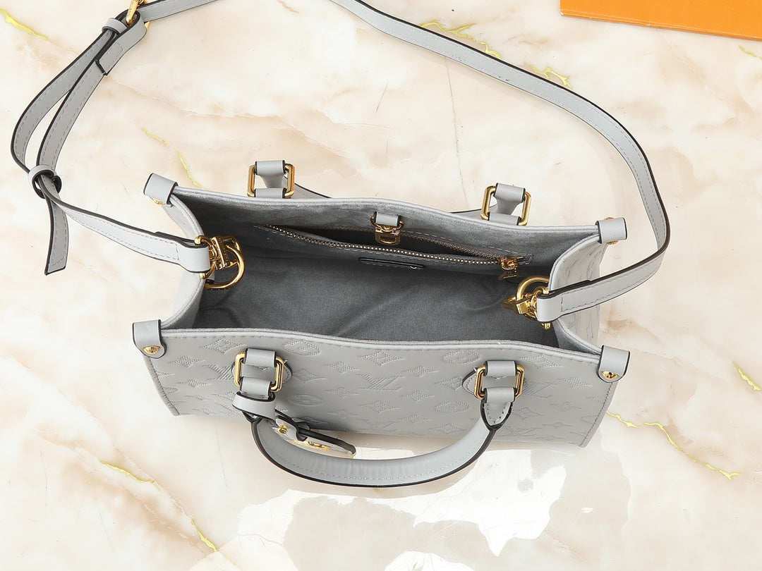 1WE93BDE Stylish leather bag