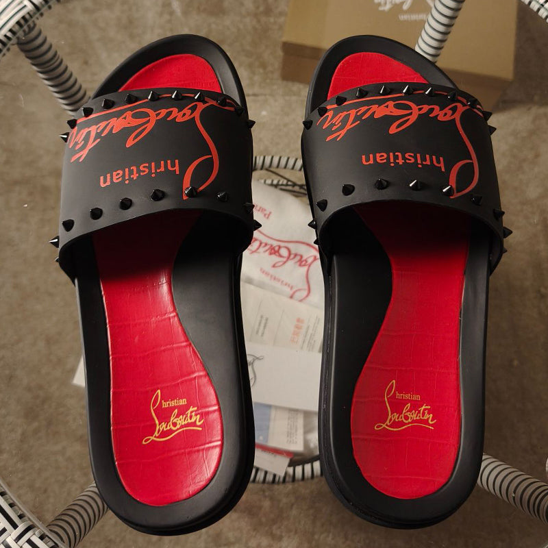 J4A16ZDE Stylish Slippers