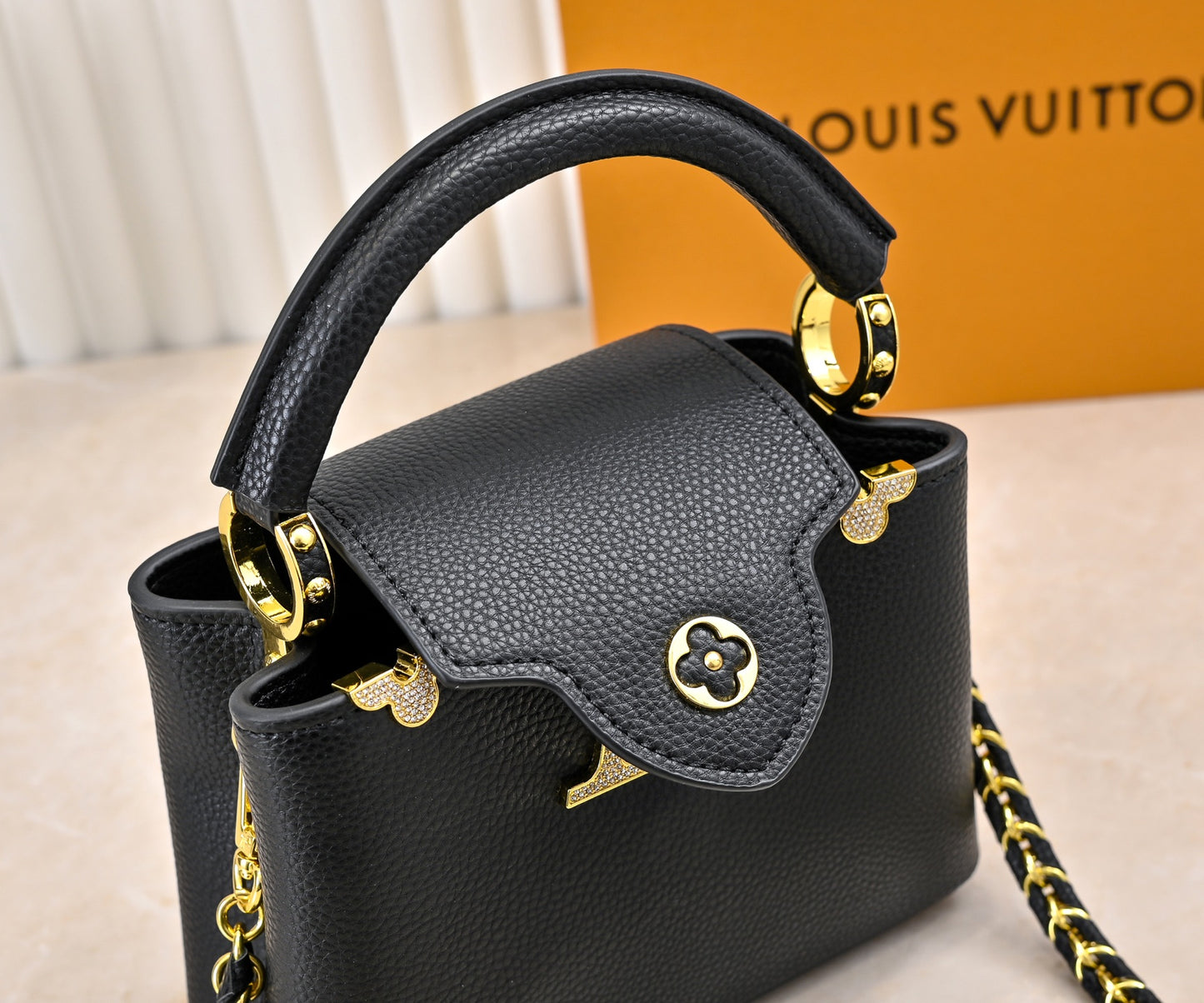 1WE88BDE Stylish leather bag