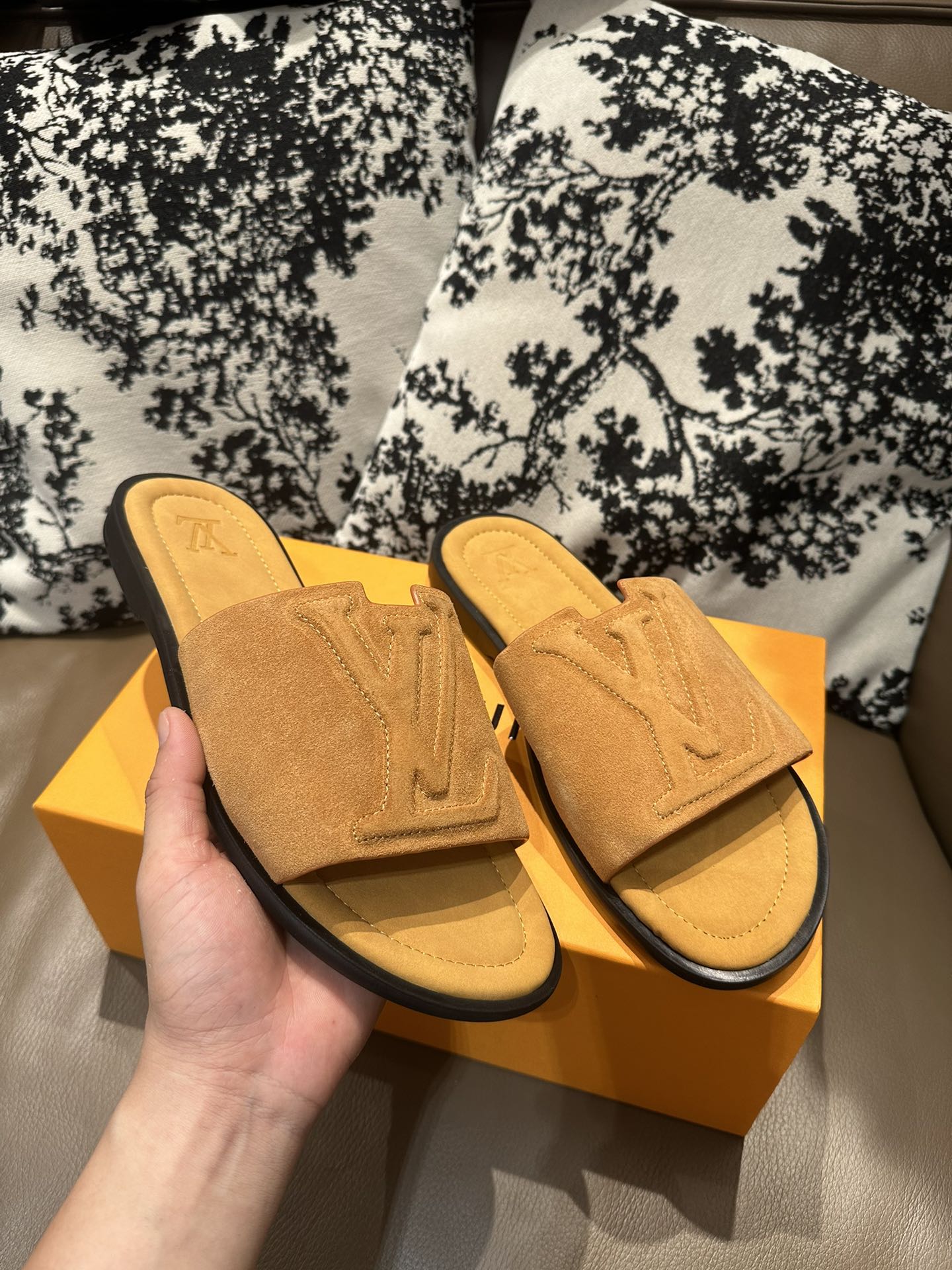 285ZE25ZDE Stylish leather Shoes