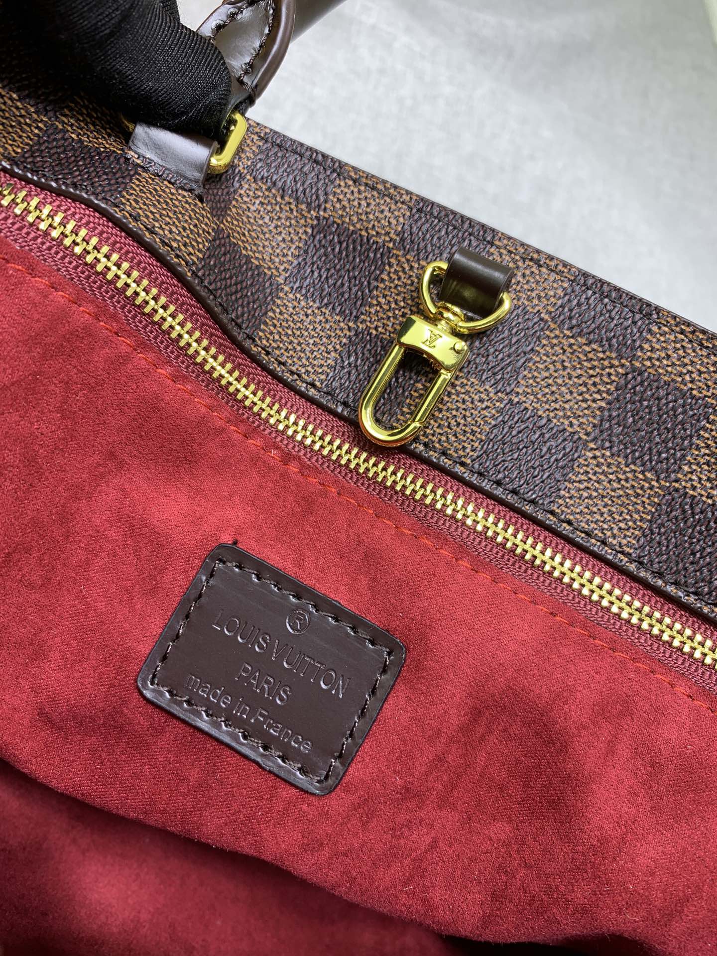 2XE330BDE Stylish leather bag 