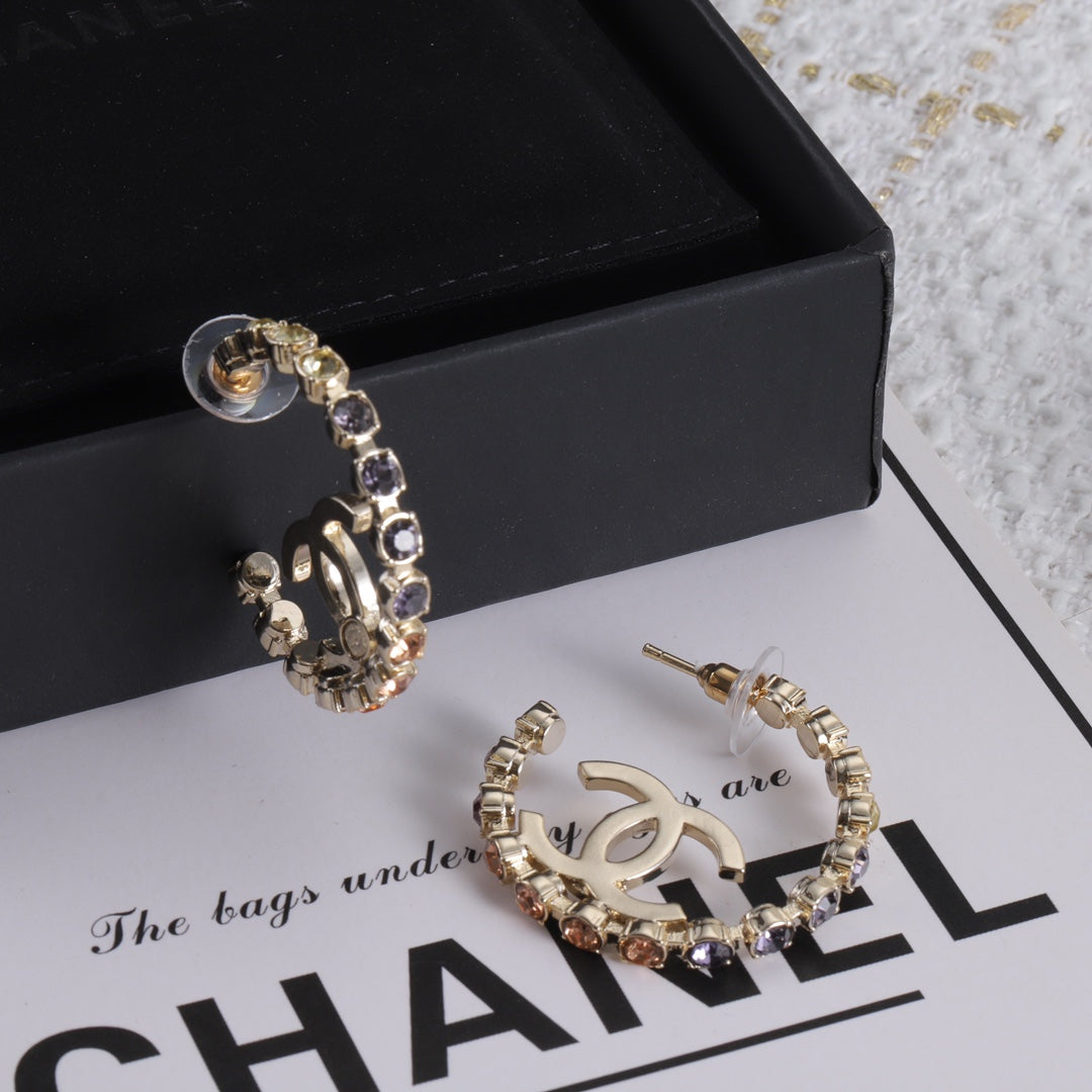 14C435EDE Stylish Earrings