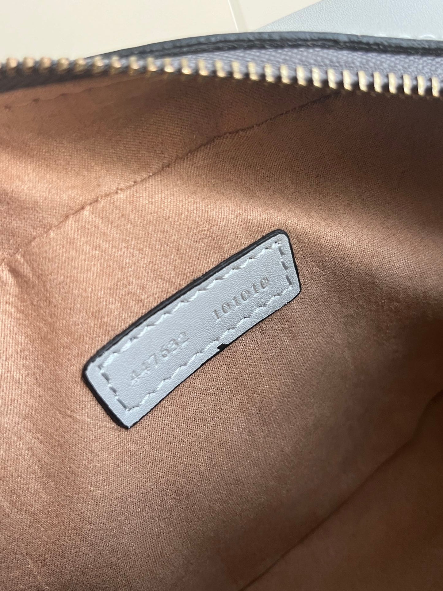 1XB446BDE Stylish leather bag