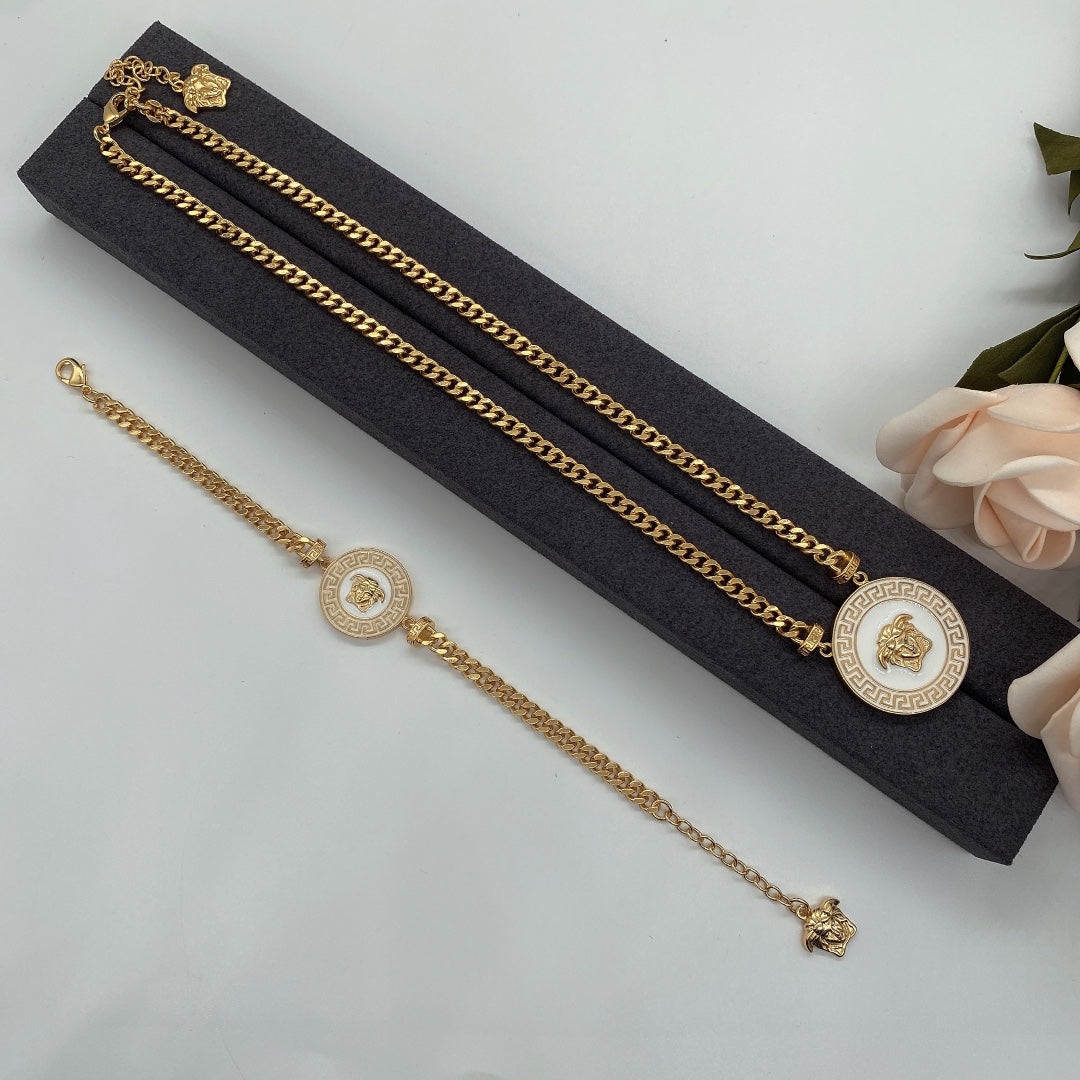 175RV75XDE Stylish Necklace . Earrings.Bracelets.Rings