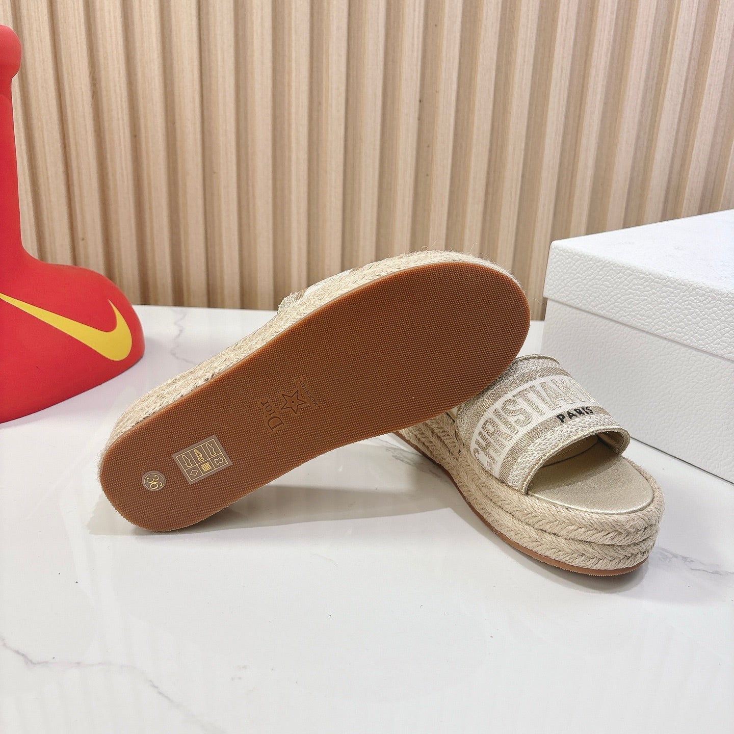 285ZD22ZDE Stylish leather Shoes