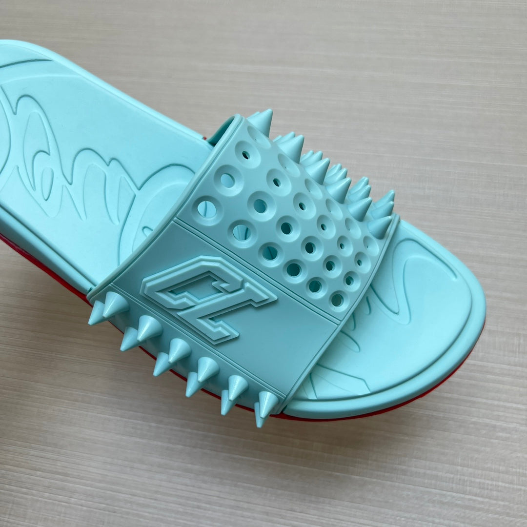 54A18ZDE Stylish slippers