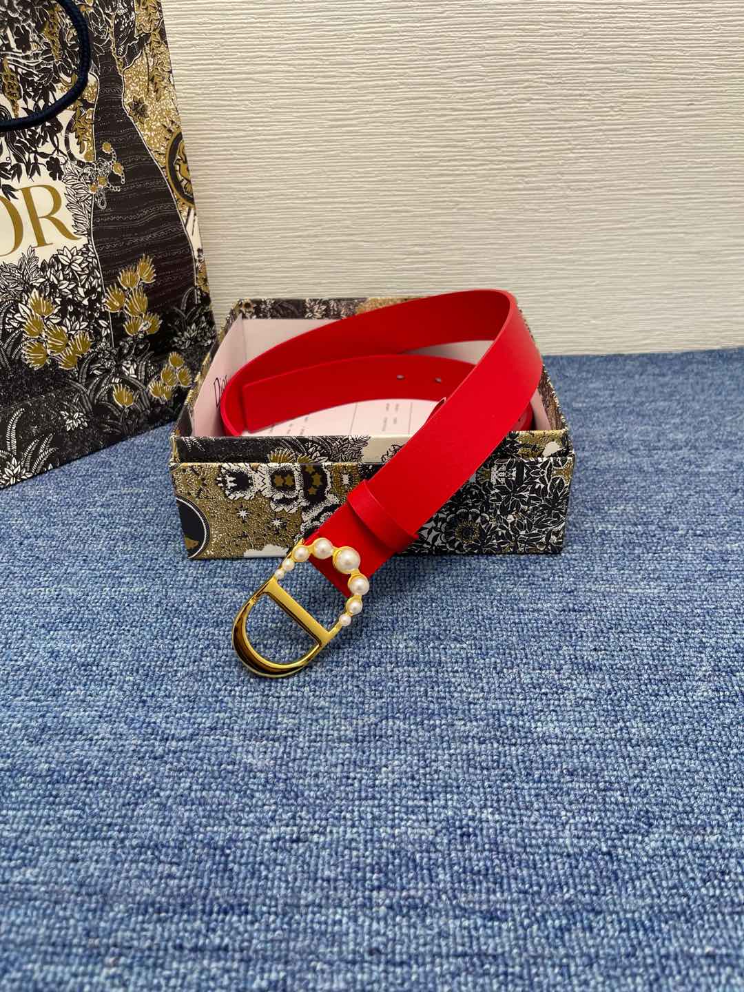 155RD200PDE Stylish  High quality belt With full package