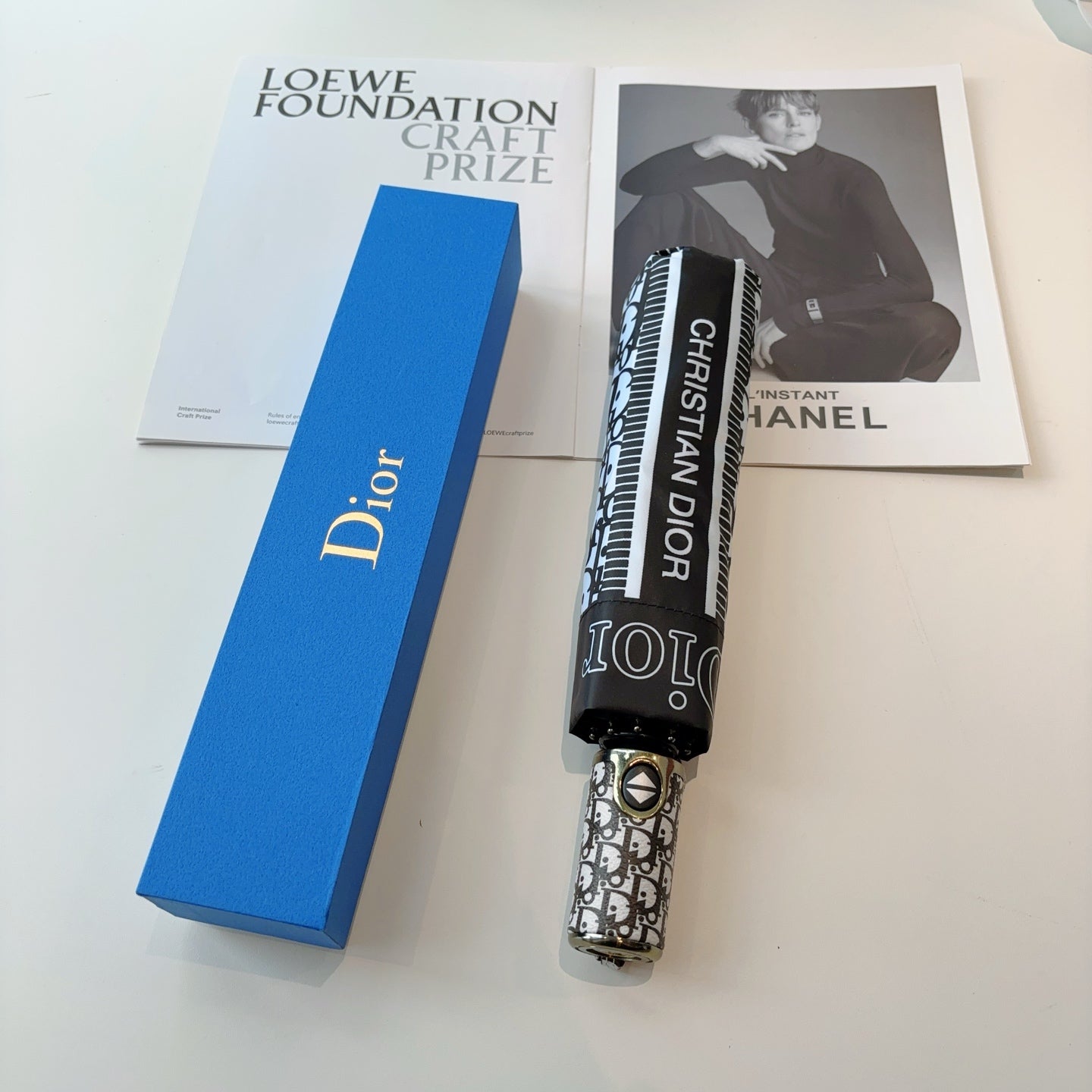 15RD116SDE Stylish UV resistant umbrella