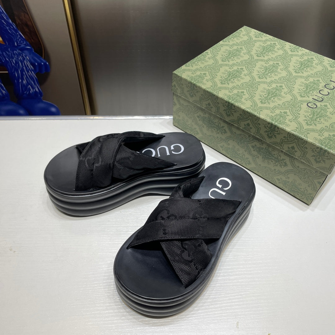 14B145ZDE Stylish Slippers Sole thickness 8cm