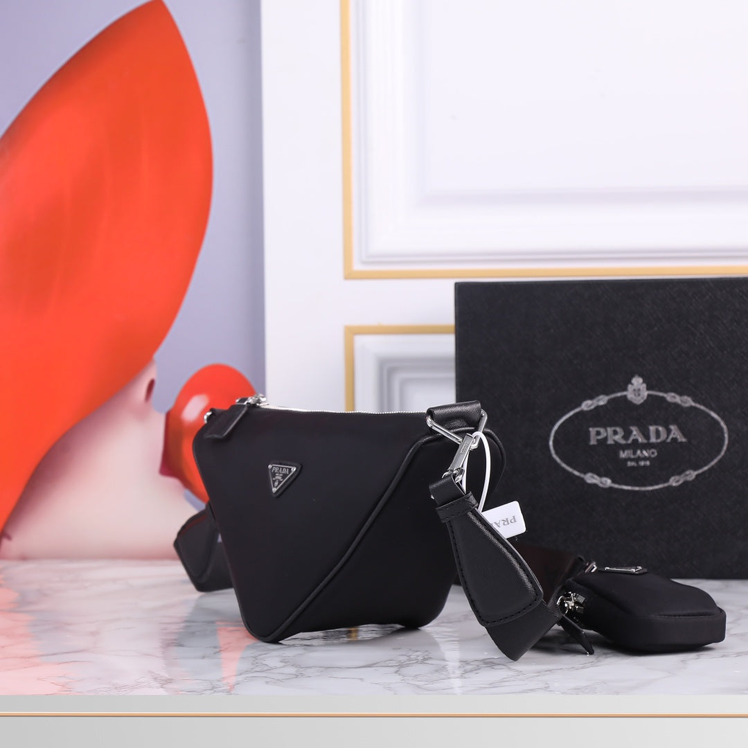 1XPD83BDE Stylish canvas bag 