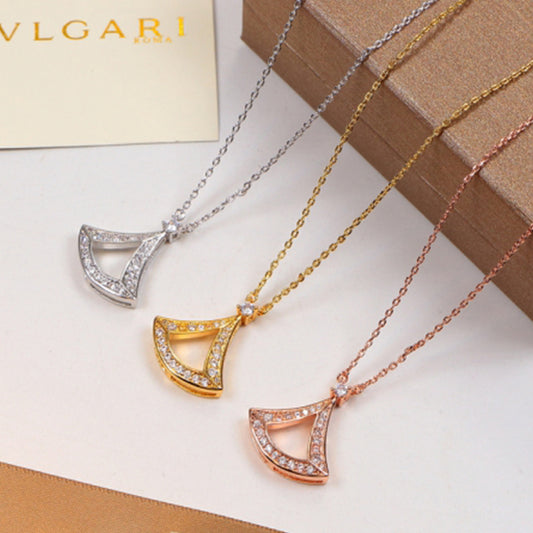 BI12XDE Stylish Necklaces