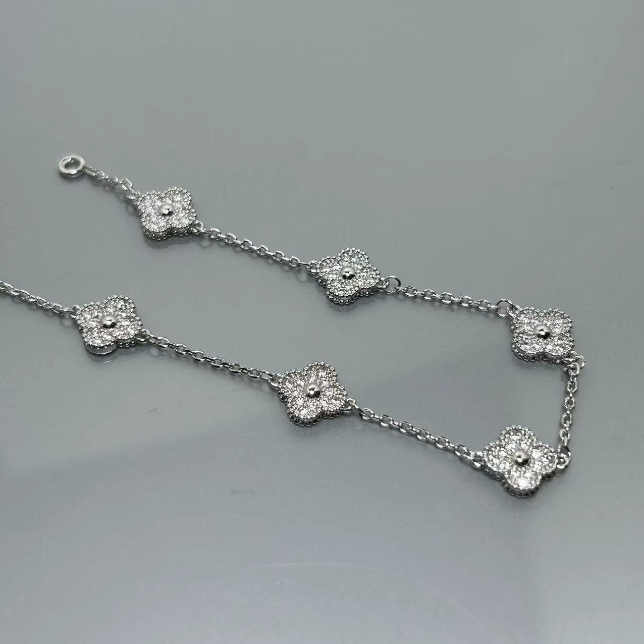 5XVA183KDE Stylishbracelets 6 flowers mini size 0.9cm flower