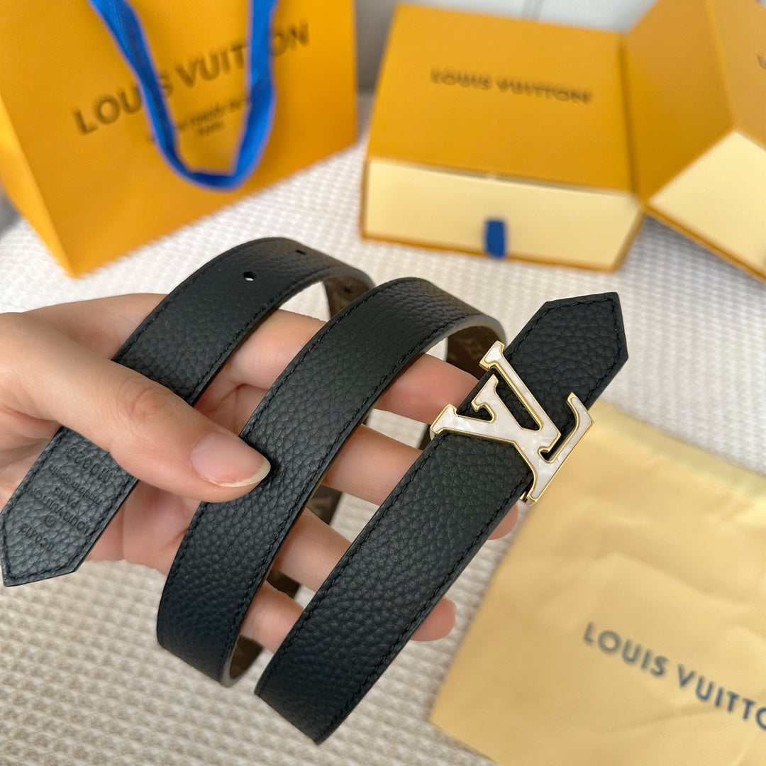 14E61PDE Stylish  High quality belt With full package