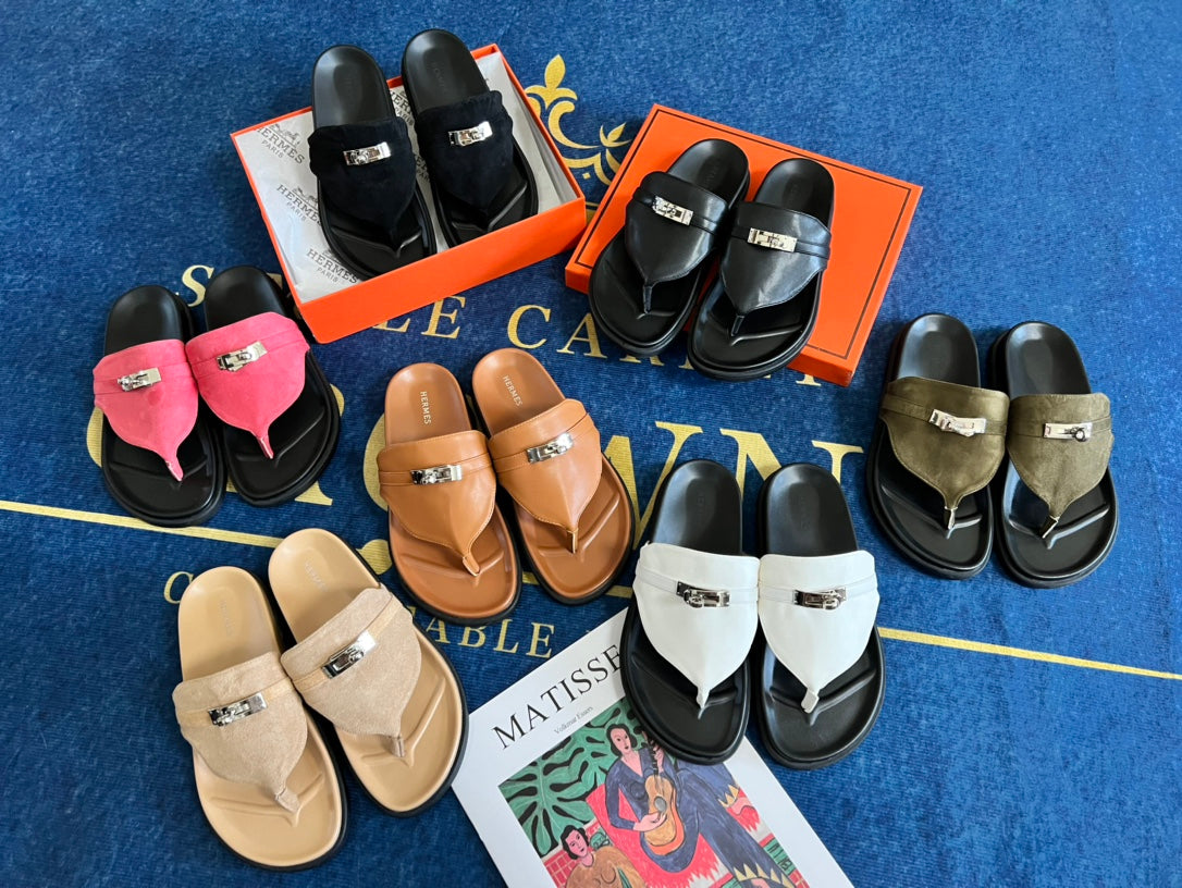 14H3ZDE Stylish Slippers