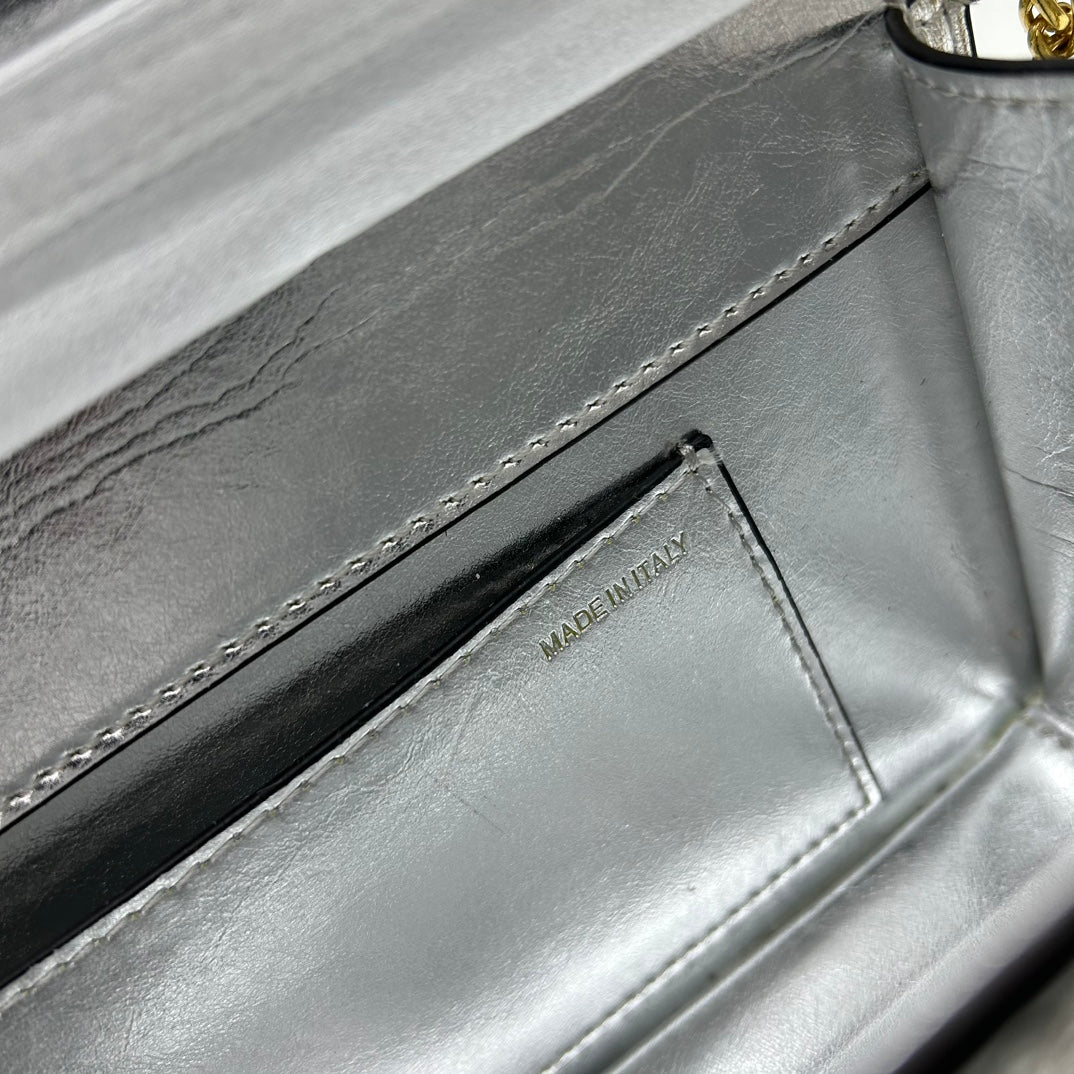 155NVL2BDE Stylish leather bag