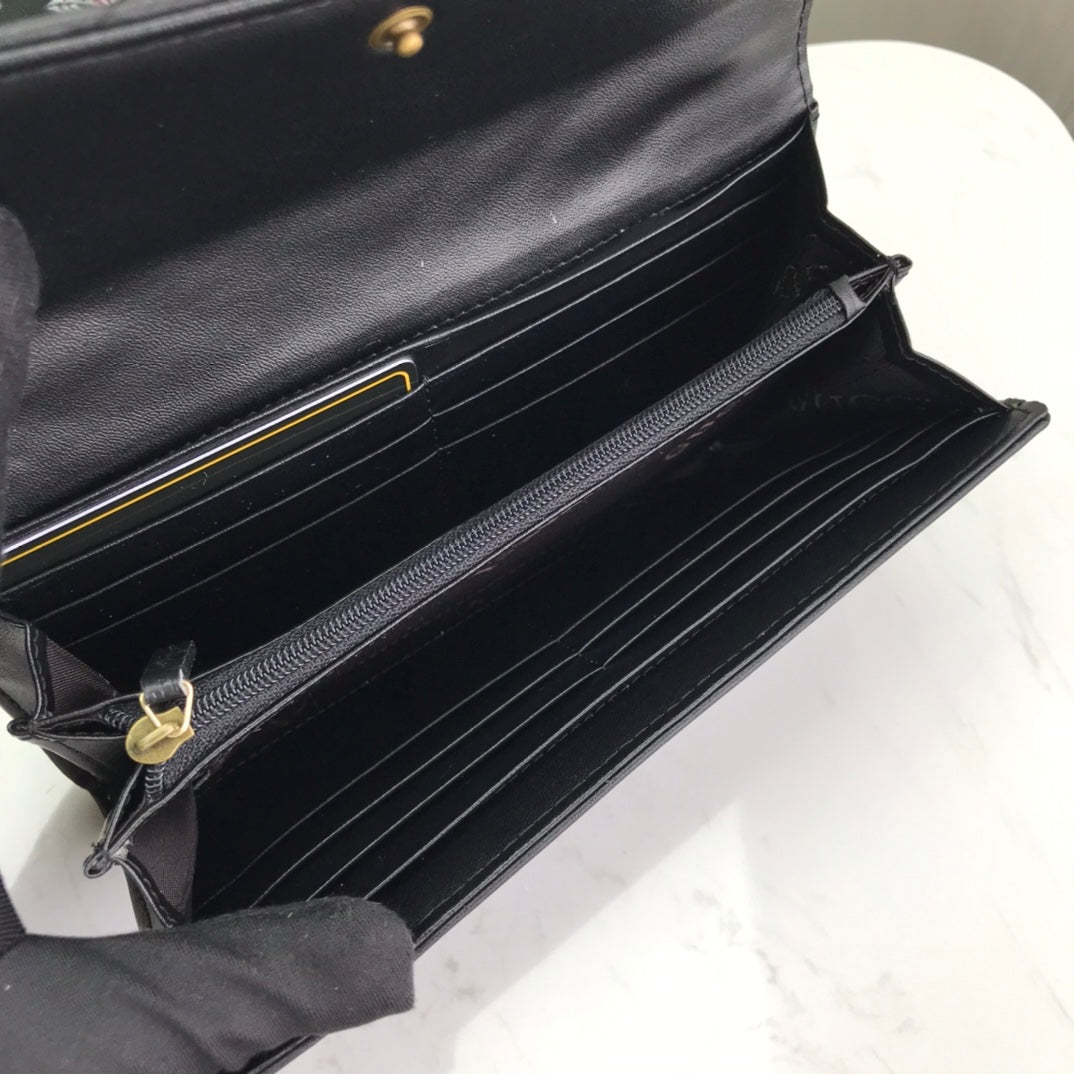 1XB79BDE Stylish leather wallets