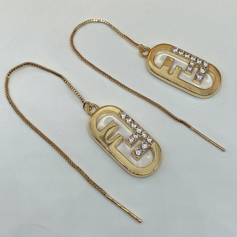 1NF192EDE Stylish Earrings