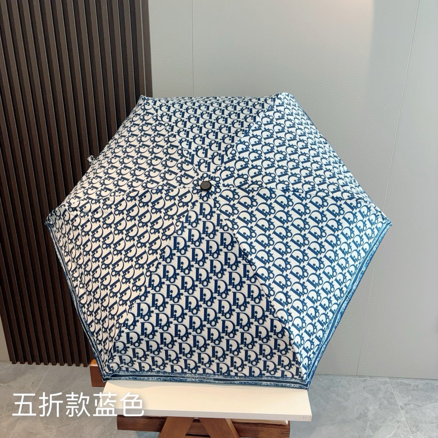 15RD115SDE Stylish UV resistant umbrella
