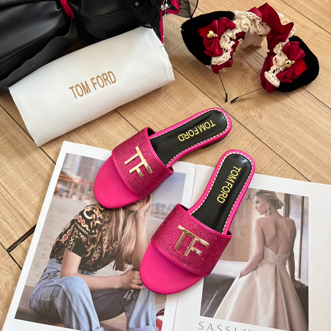 14A89ZDE Stylish Slippers