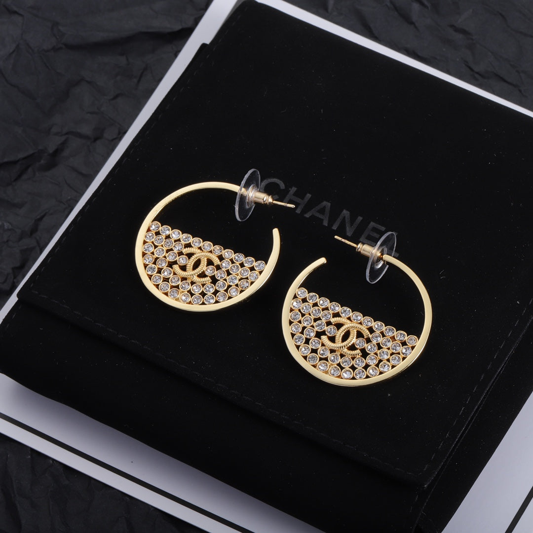 1YC368EDE Stylish Earrings
