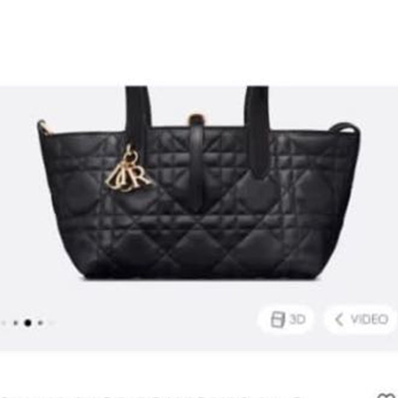 16XC107BDE Stylish leather bag 