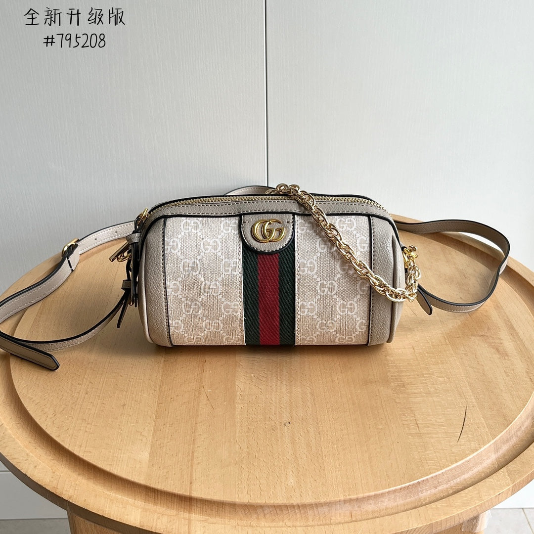 155NB28BDE Stylish leather bag