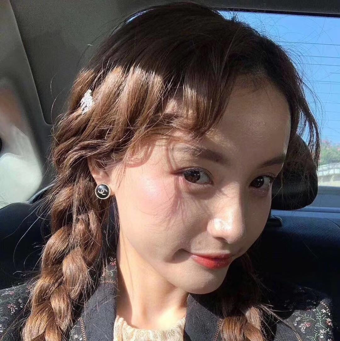 1YC153EDE Stylish Earrings