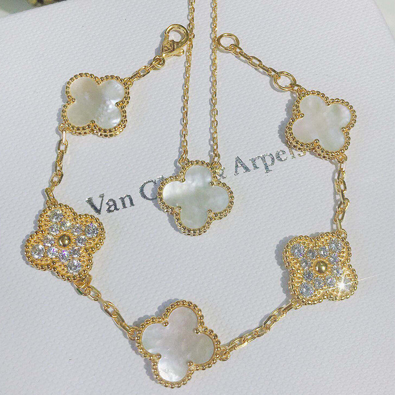 5XVA179KDE Stylish bracelets 5 flowers normal size1.5cm flower