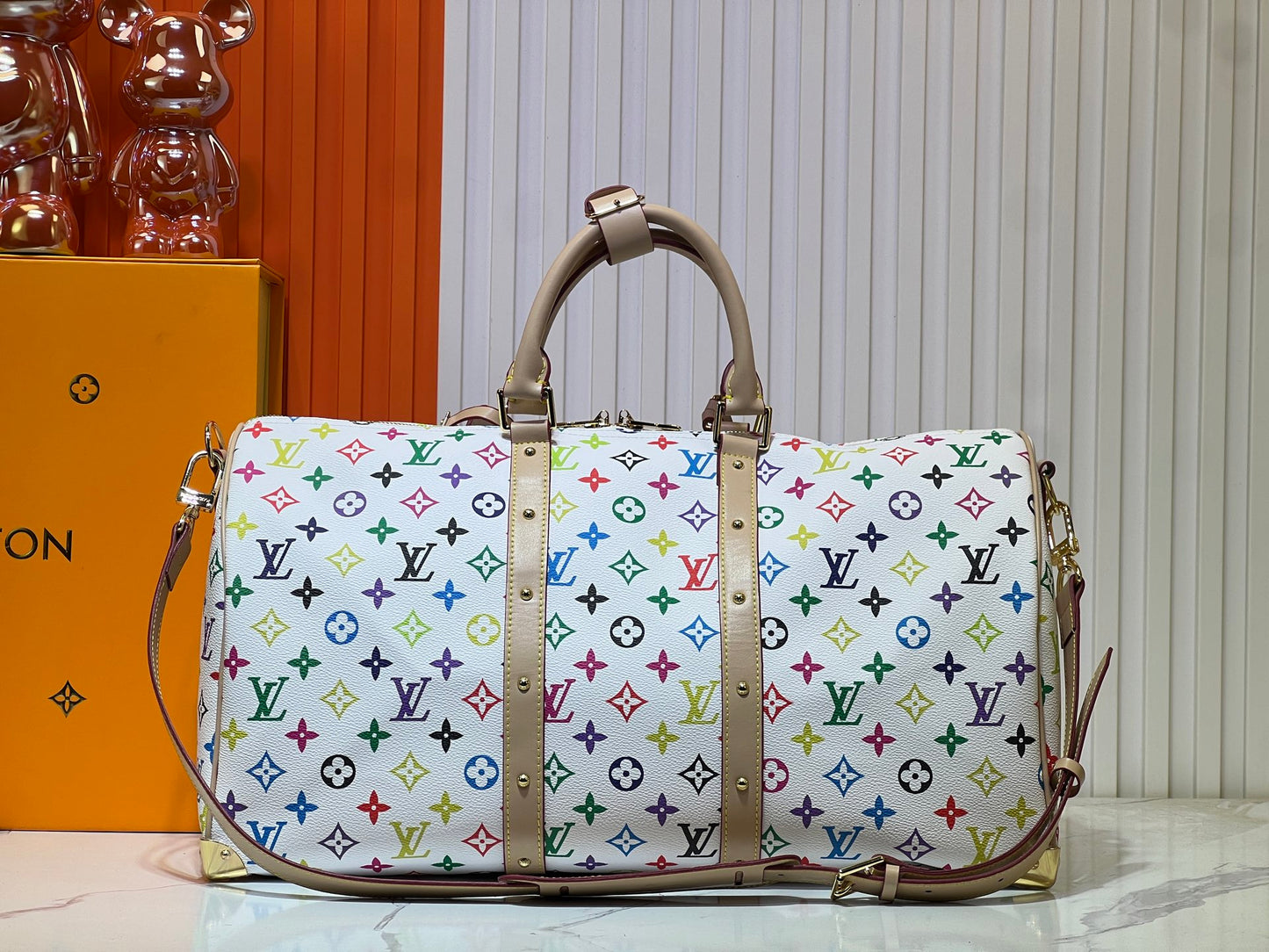155XE14BDE Stylish Luggage bags )