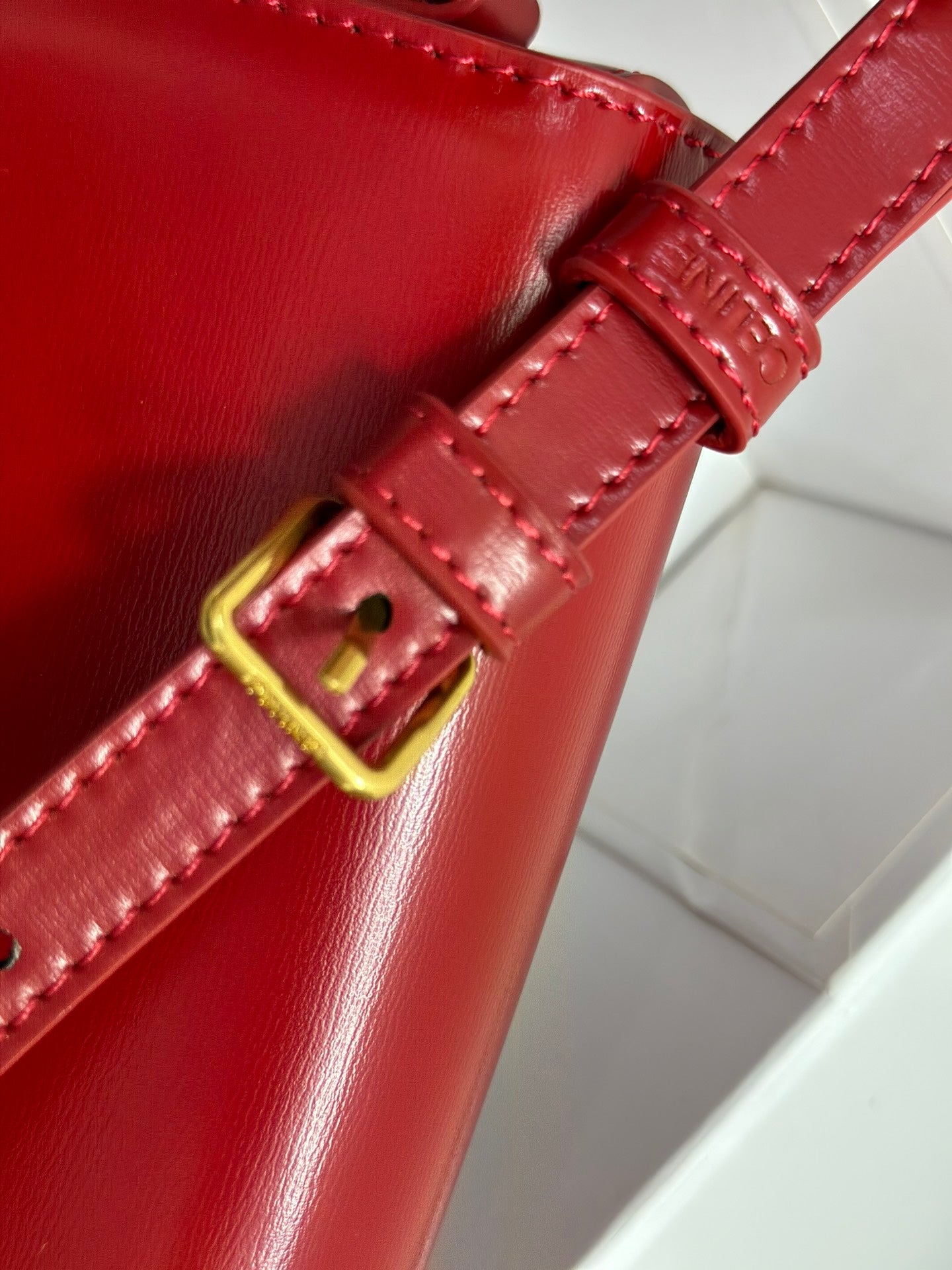 1WN61BDE Stylish leather bag