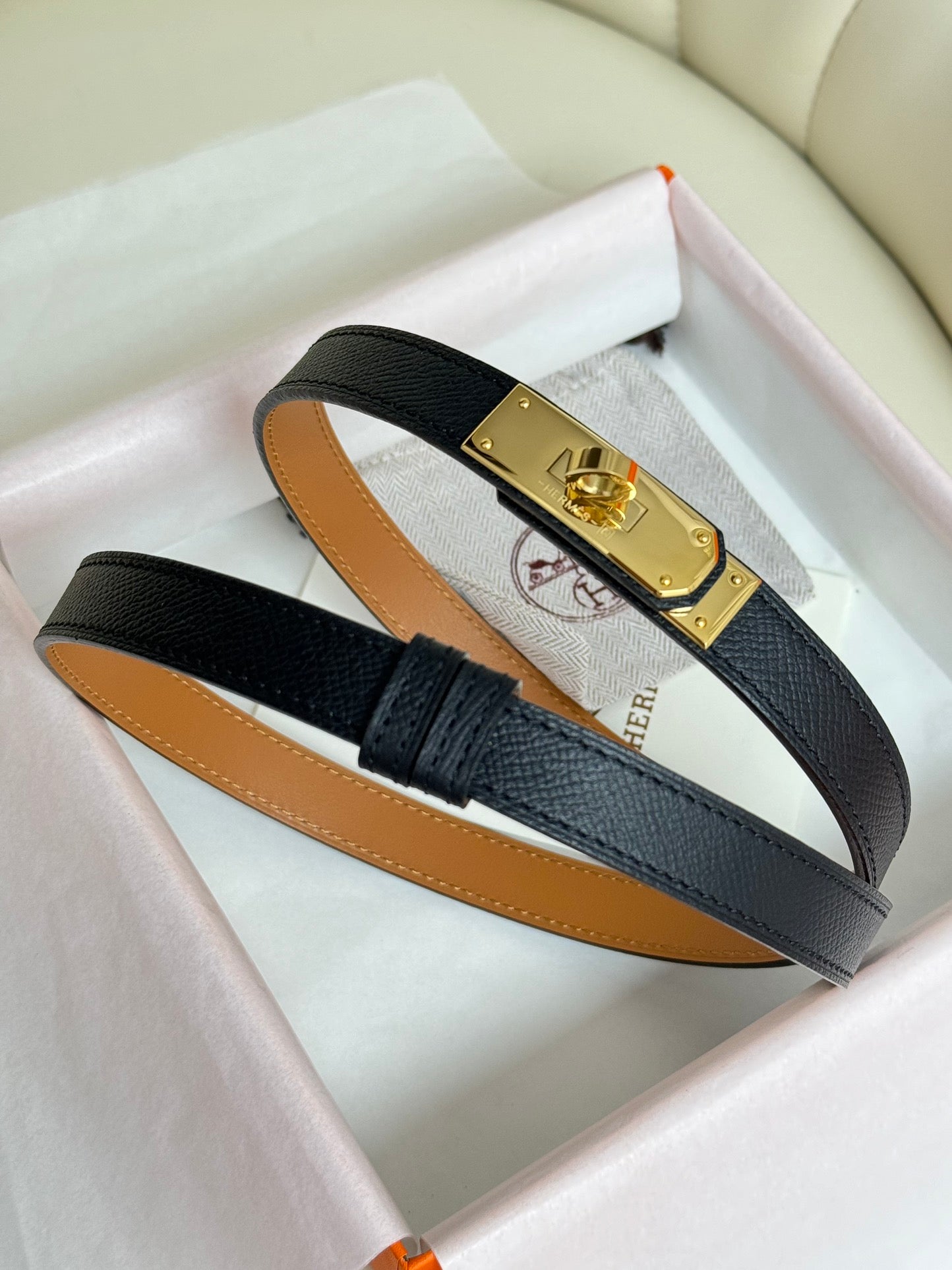 1WH196PDE Stylish  High quality leather belt With full package