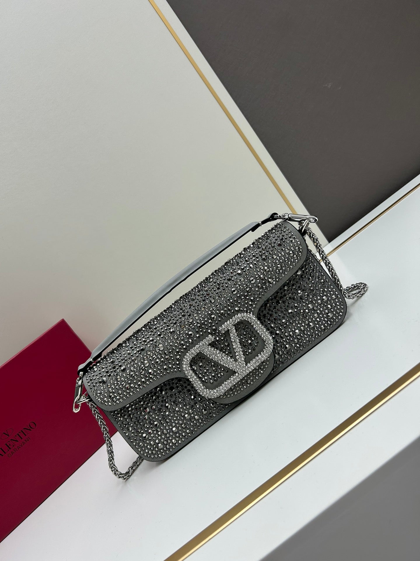 1WVL119BDE Stylish leather bag