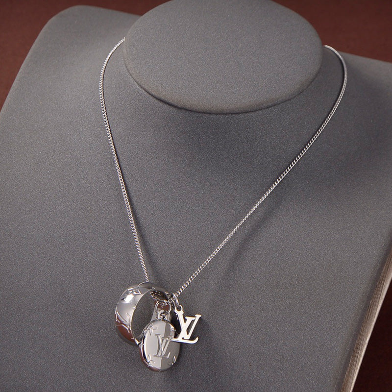 1YE130XDE Stylish Necklaces