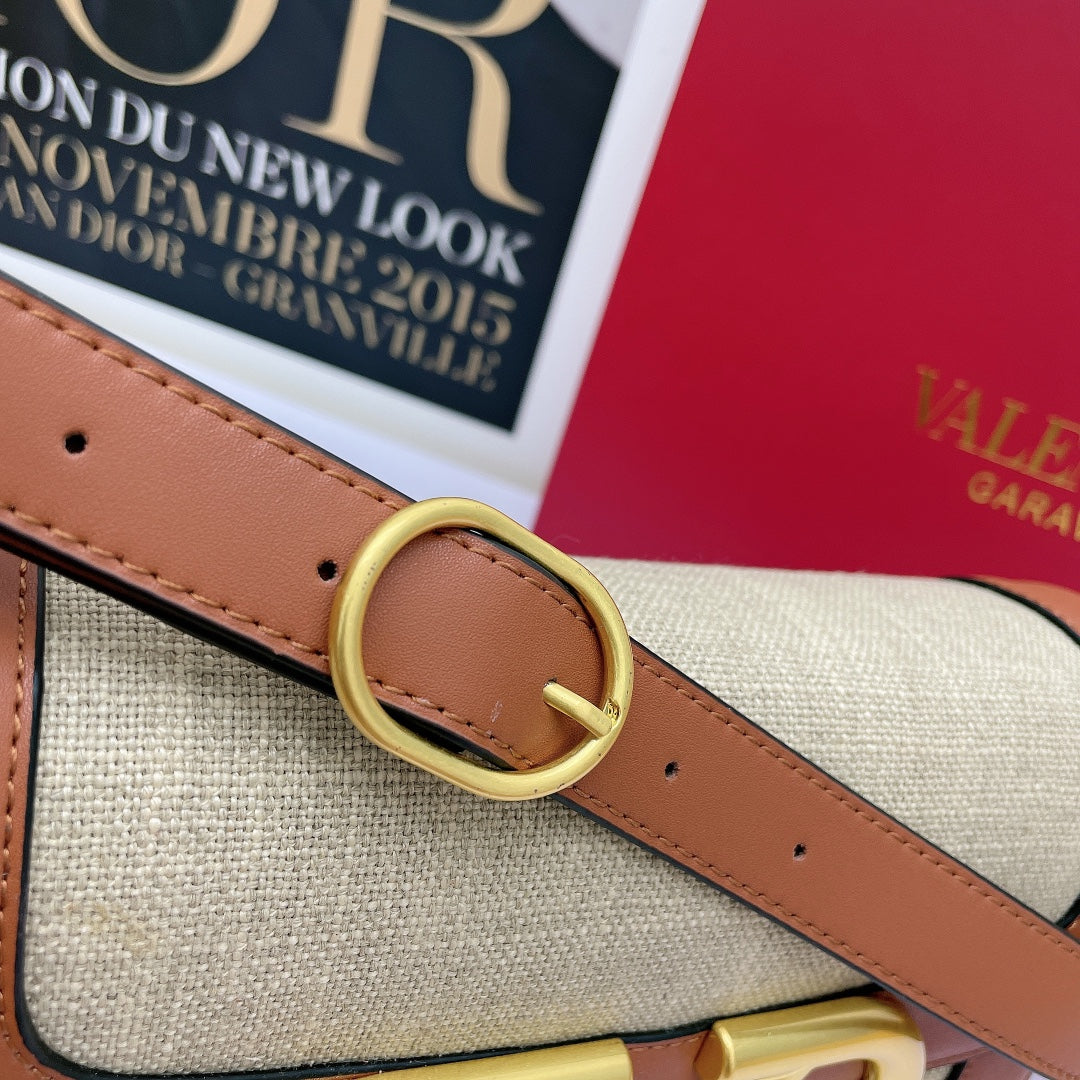 5A45BDE Stylish leather bag 