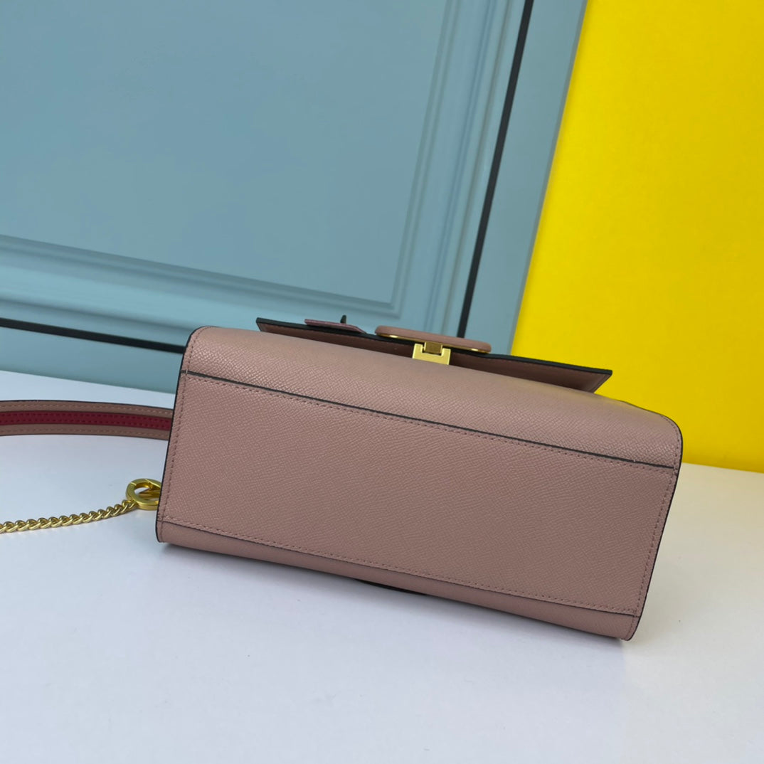 1XVL30BDE Stylish leather bag 