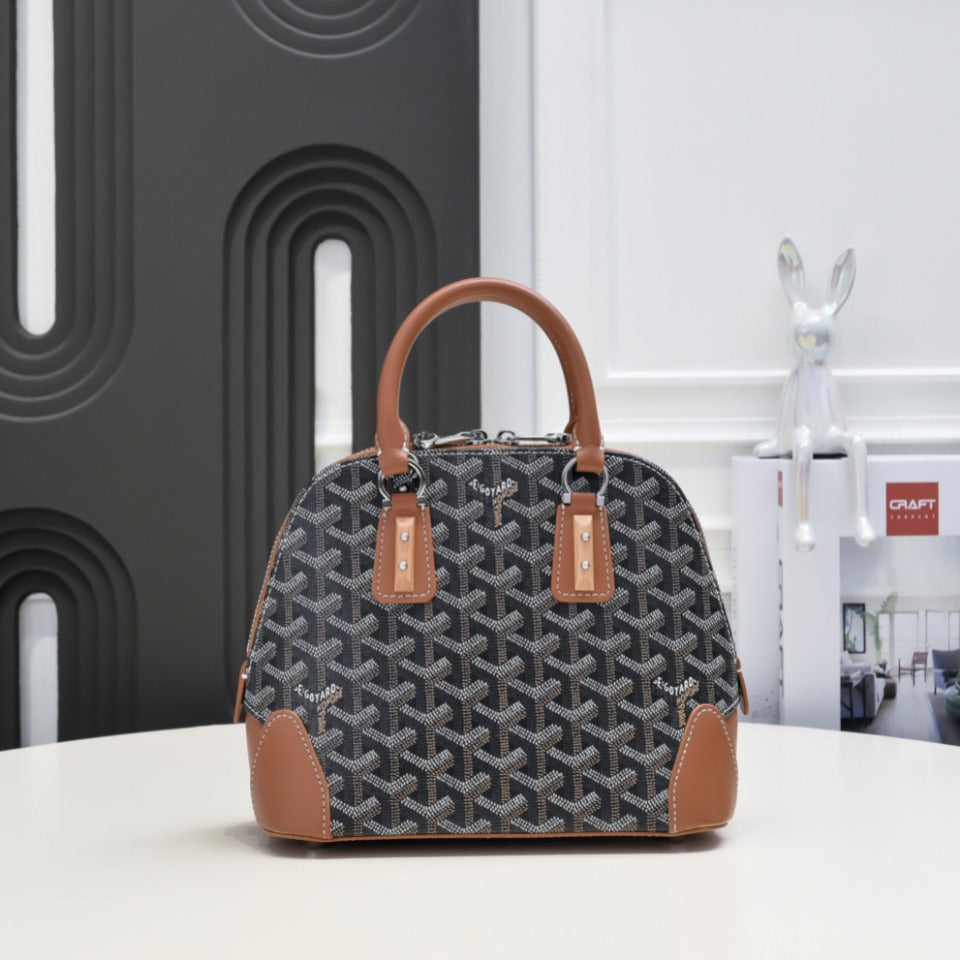 1WA106BDE Stylish leather bag