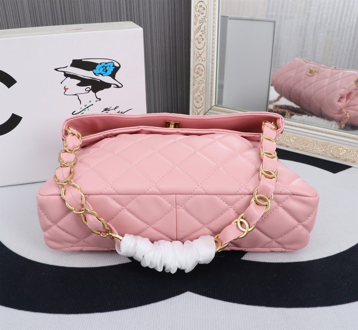 2XB472BDE Stylish leather bag