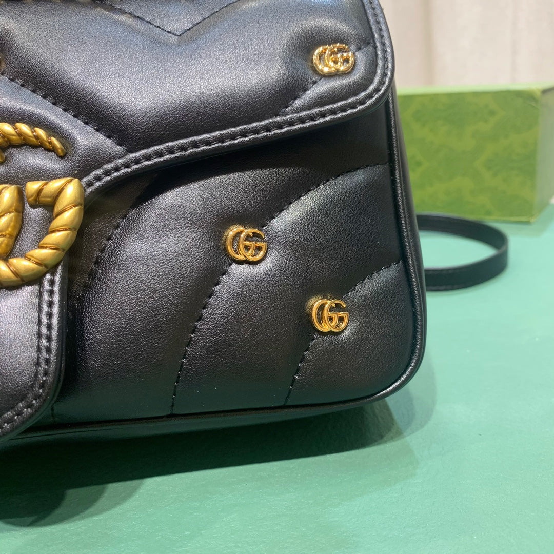 1XB284BDE Stylish leather bag 