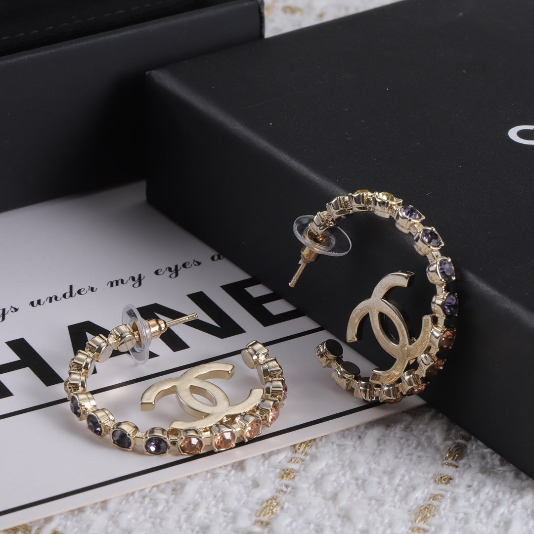 14C435EDE Stylish Earrings