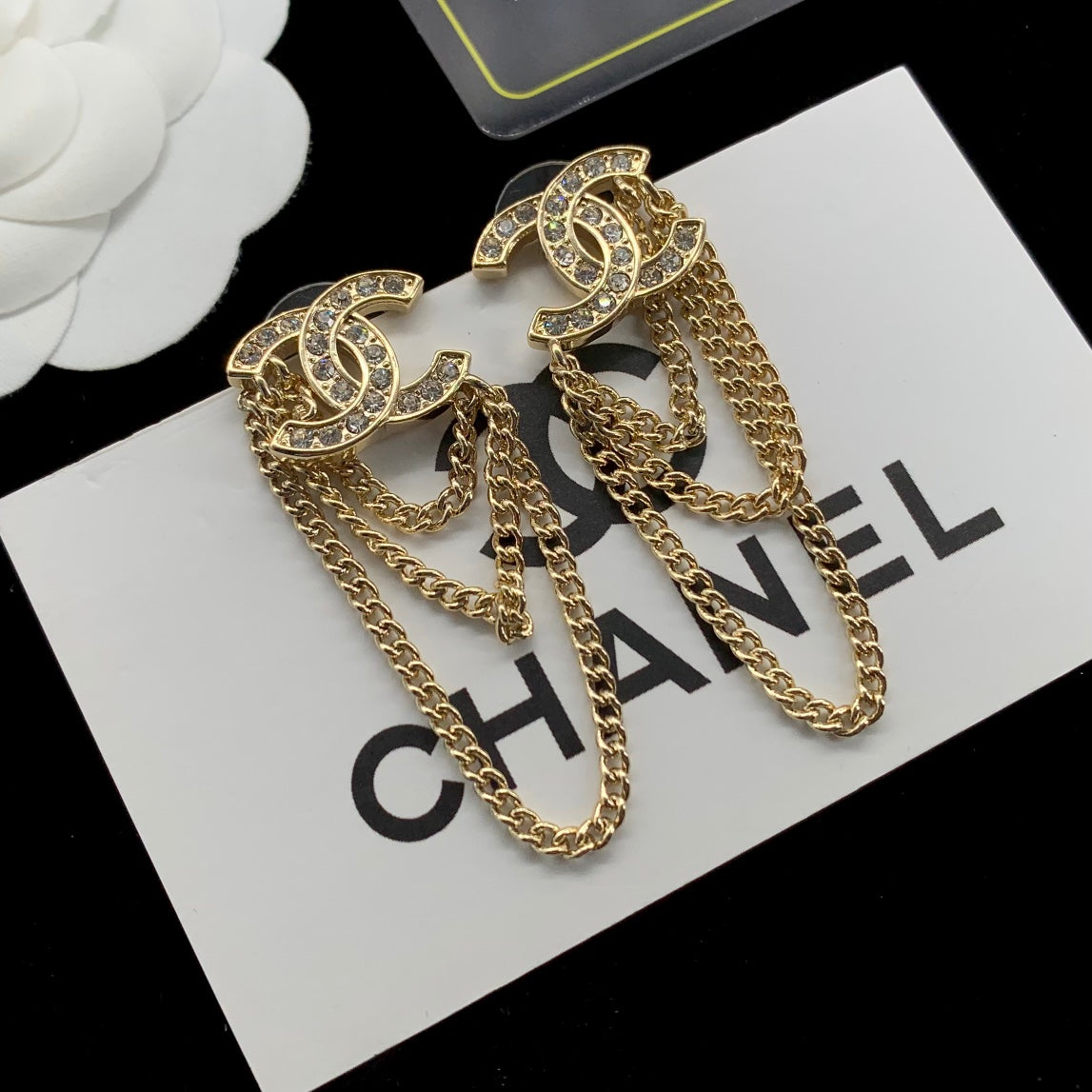 1NC113EDE Stylish Earrings