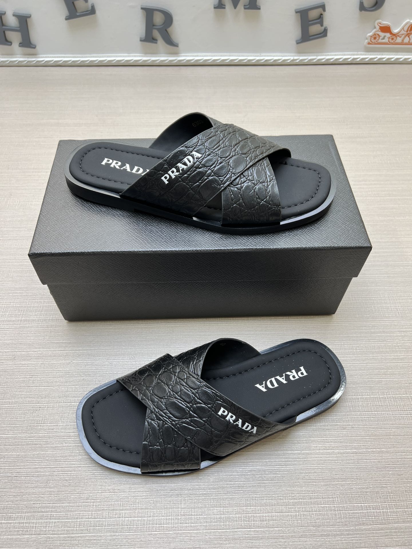 54PD74ZDE Stylish slippers